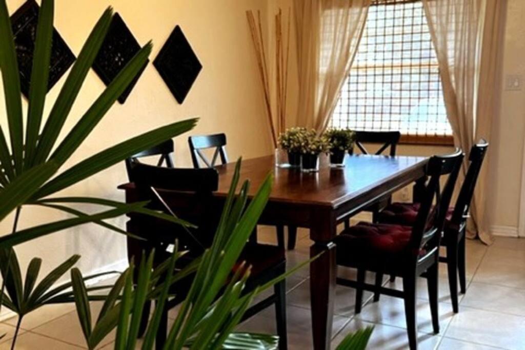 House Close To Downtown, Airport, Raymond James Stadium, And Many More Places Tampa Luaran gambar